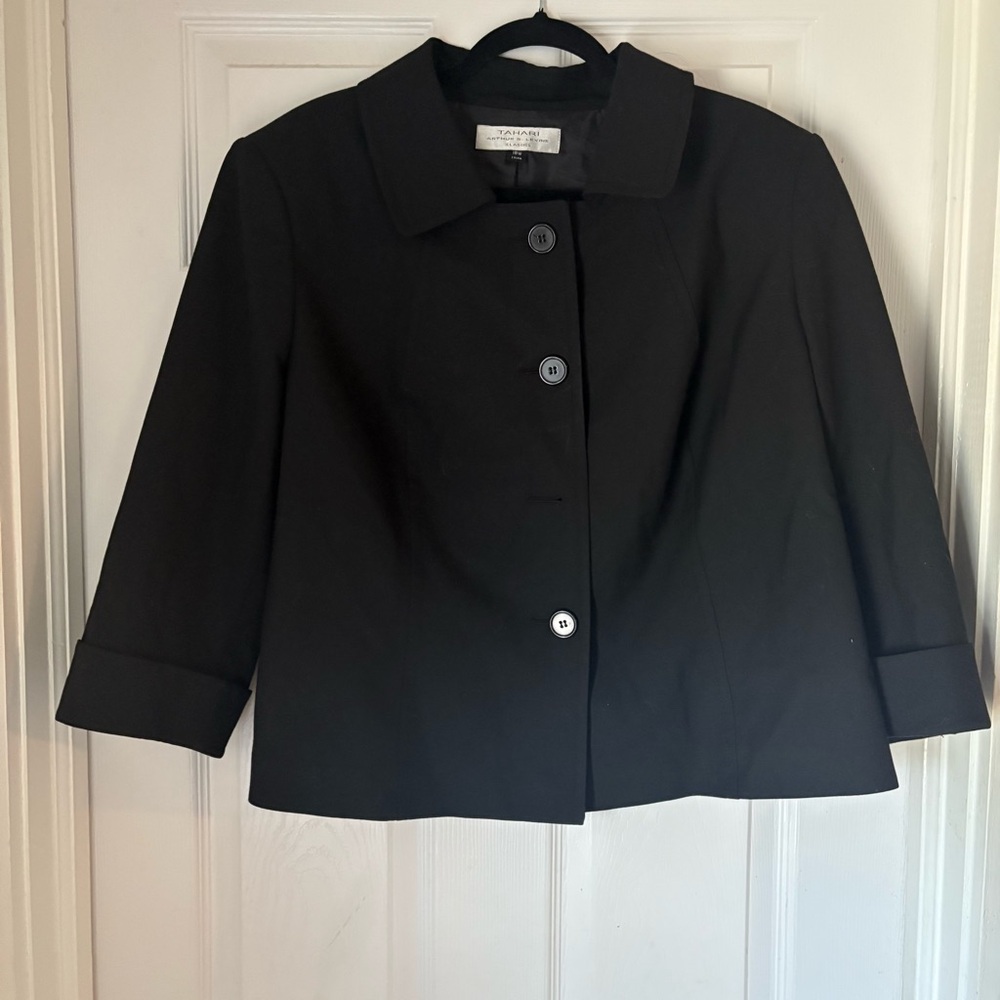 Tahari Black Women's Jacket size 18
